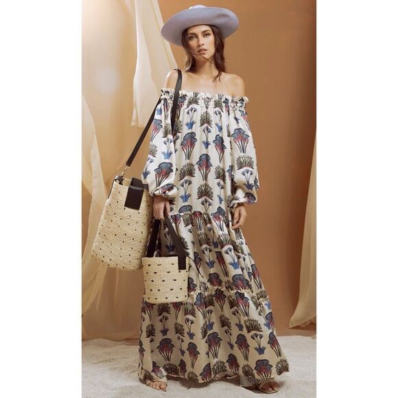 Sensi Studio STRAPLESS BALLOON SLEEVE MAXI DRESS in Soft Peach/ Size M - Picture 1 of 6